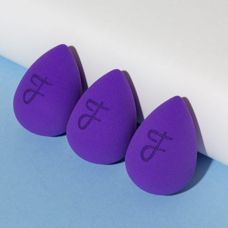 MAKEUP BLENDING SPONGE